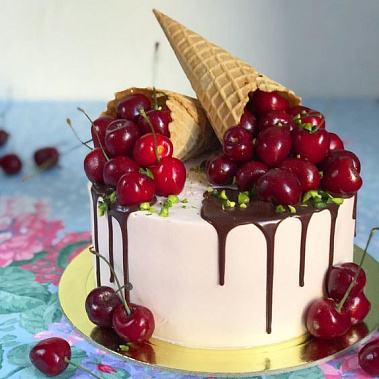 Торт "Вишневый рожок" купить - воткинск.сладкоежкин.рф